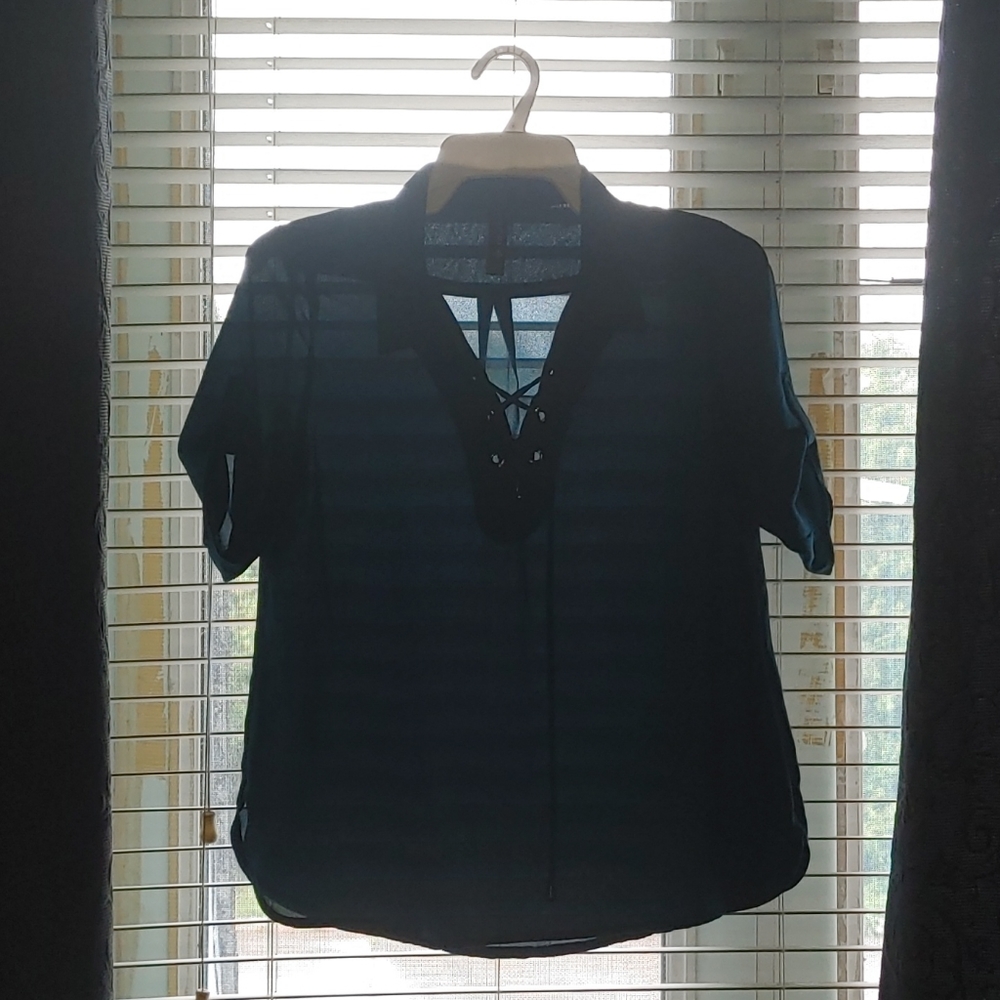 Size M Colori Top